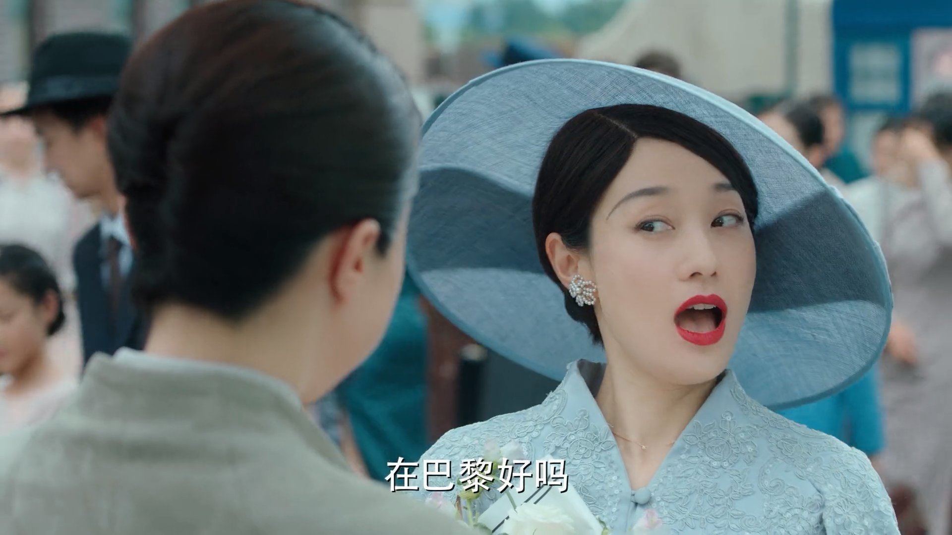 快速反击得手,迅速拉开比分差距,快速反击阵型